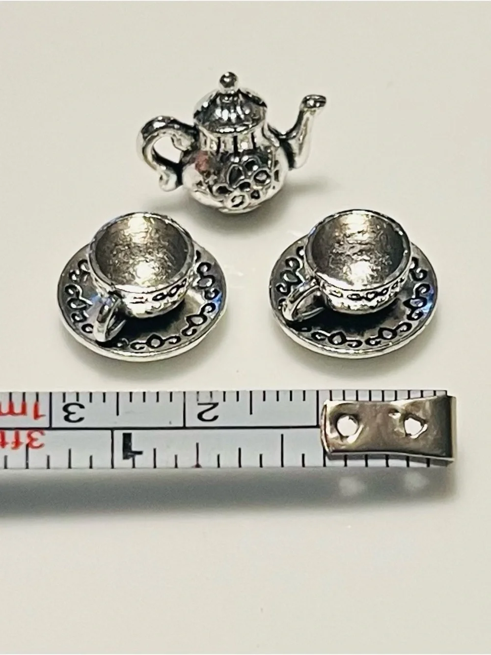 Miniature Silver tone Teapot and Cups #123